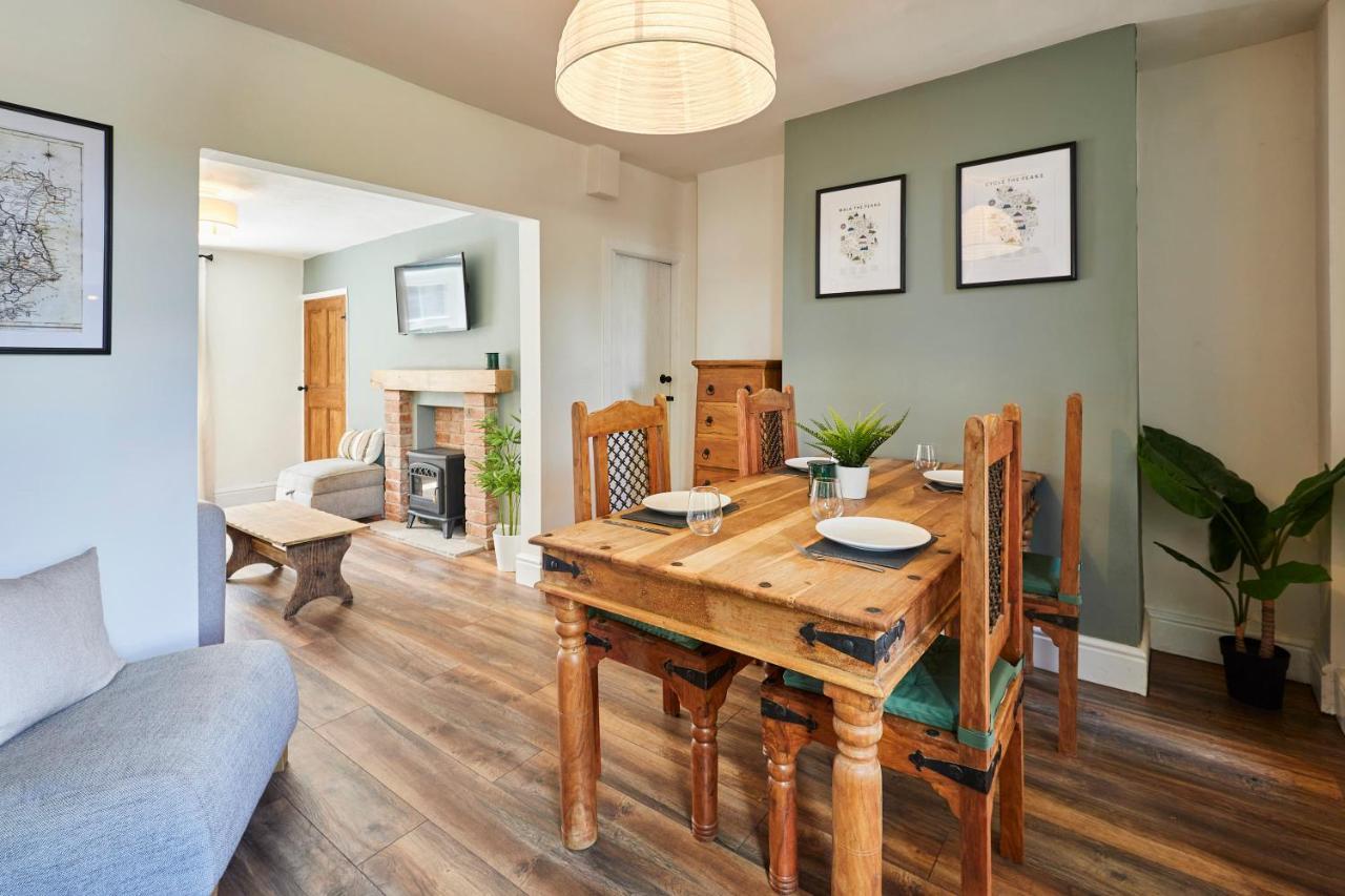 Host & Stay - Church View Cottage 매틀록 외부 사진